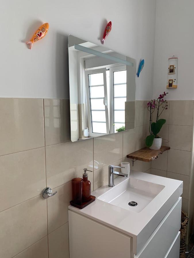 דירות נאזרה Casa Na Onda Subvila מראה חיצוני תמונה